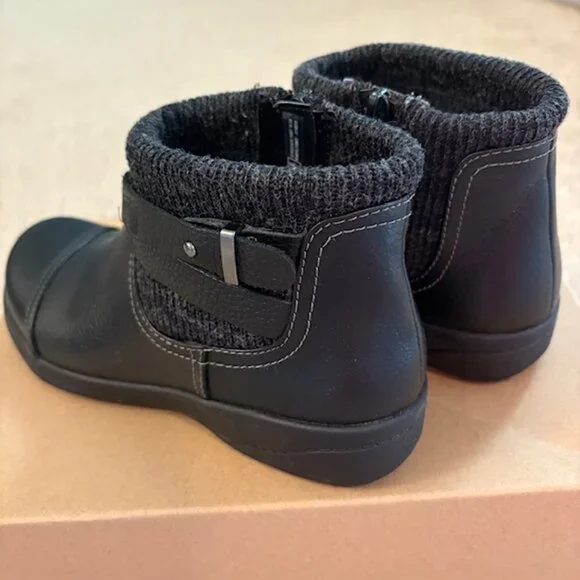 Clarks Cheyn Kisha Leather Sweater Cuff Ankle Boots Women's Size 6 Black - Picture 5 of 8
